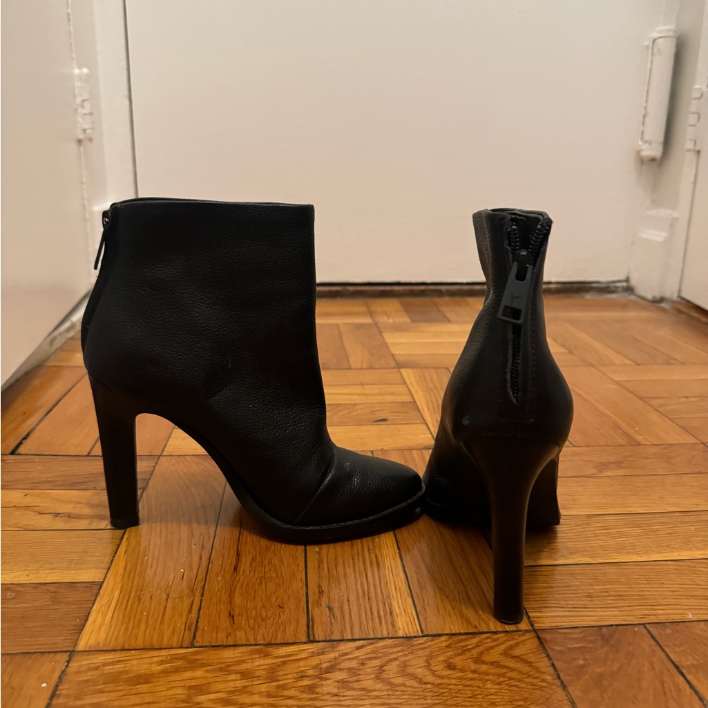 Joie Heels